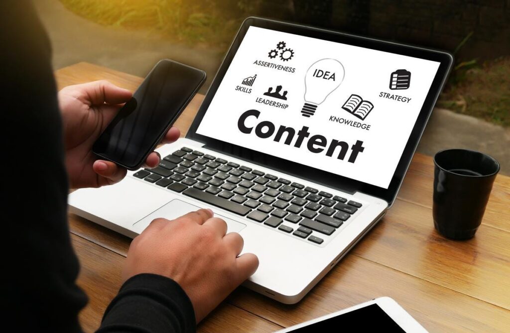 Top 7 Benefits of Content Writing Services